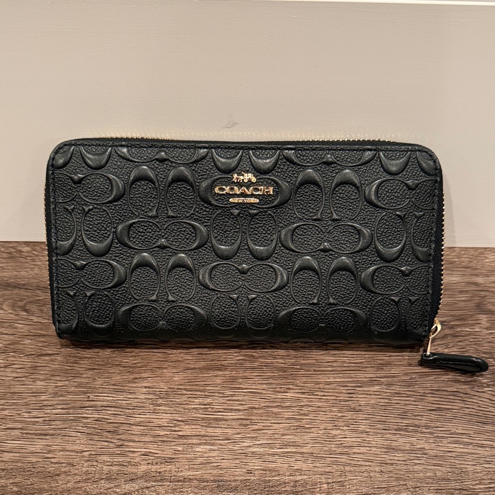 Coach long zipper wallet